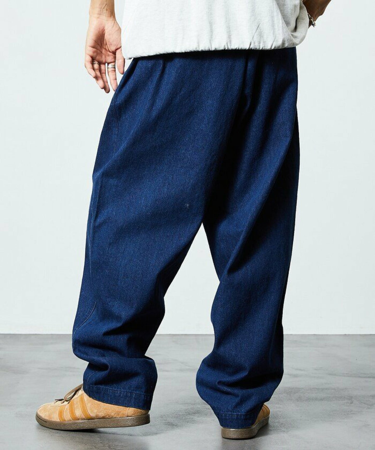 【FREAK’S STORE】outdoors 戶外寬版錐形褲 寬褲 附腰帶