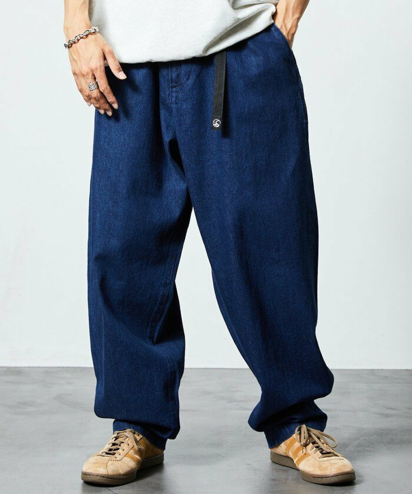 【FREAK’S STORE】outdoors 戶外寬版錐形褲 寬褲 附腰帶