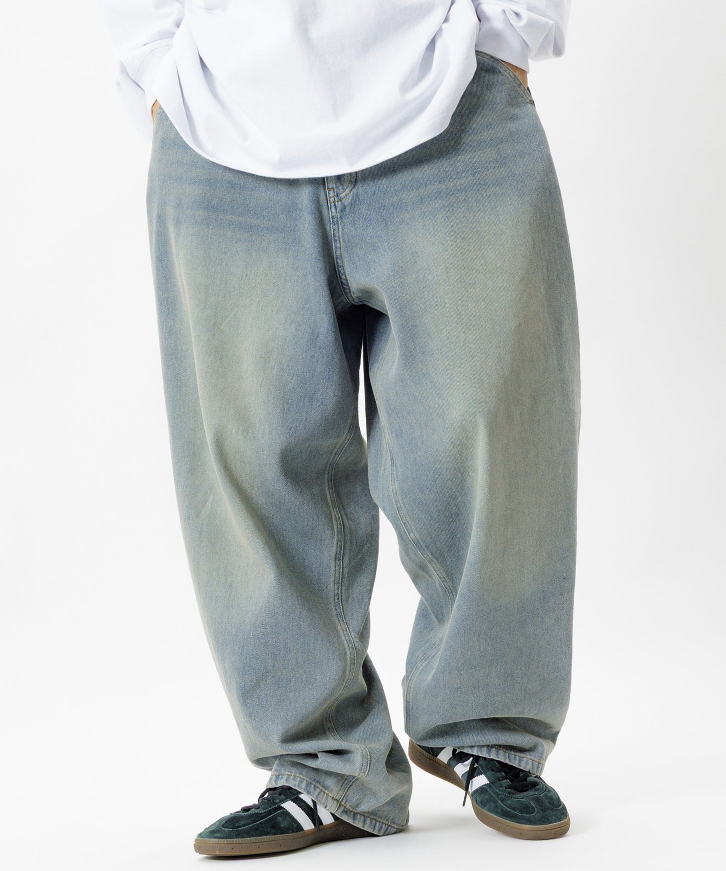 【FREAK’S STORE】水洗寬版桶型剪裁丹寧長褲 寬褲