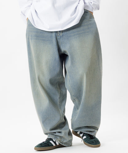 【FREAK’S STORE】水洗寬版桶型剪裁丹寧長褲 寬褲