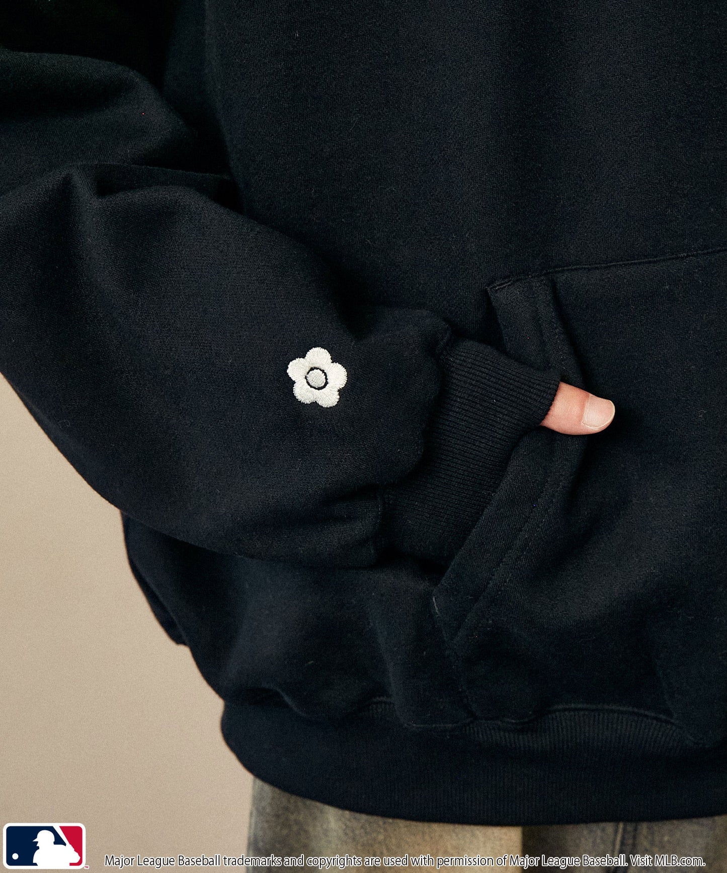 【PUBLUX】MLB × MARY QUANT 聯名款 LOGO刺繡內刷毛厚挺帽T 日本預購