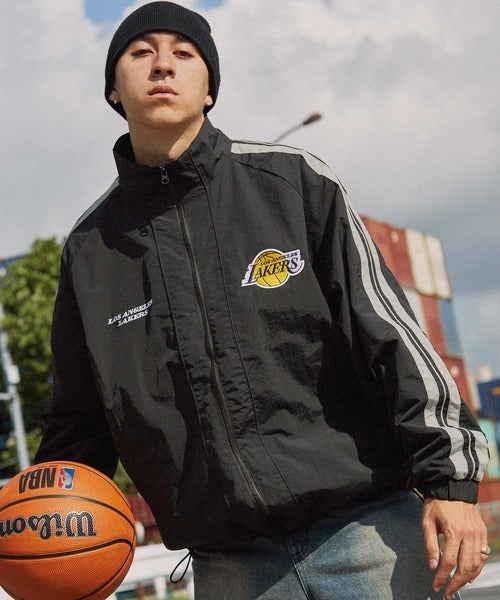 【MONO-MART】NBA系列 Lakers湖人隊刺繡 防潑水 寬版 運動外套