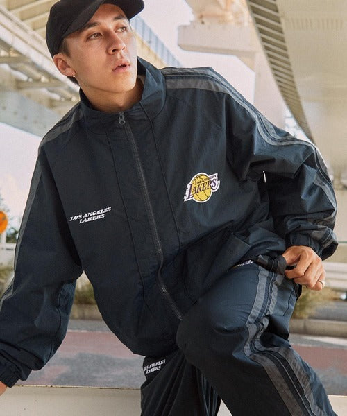 【MONO-MART】NBA系列 Lakers湖人隊刺繡 防潑水 寬版 運動外套