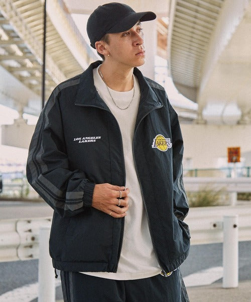 【MONO-MART】NBA系列 Lakers湖人隊刺繡 防潑水 寬版 運動外套